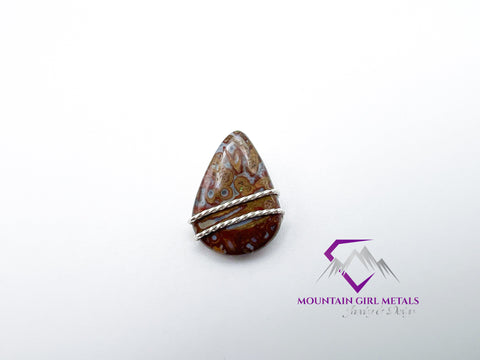 Pear Plume Agate Pendant