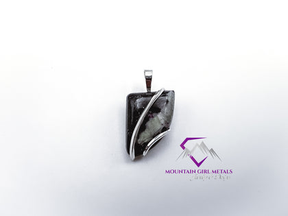 Right Angle Kammererite Pendant
