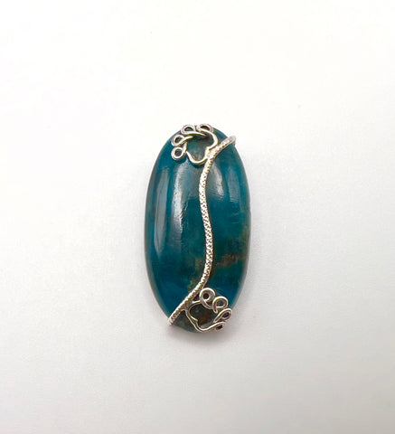 Pawprint (2) Apatite Oval Pendant